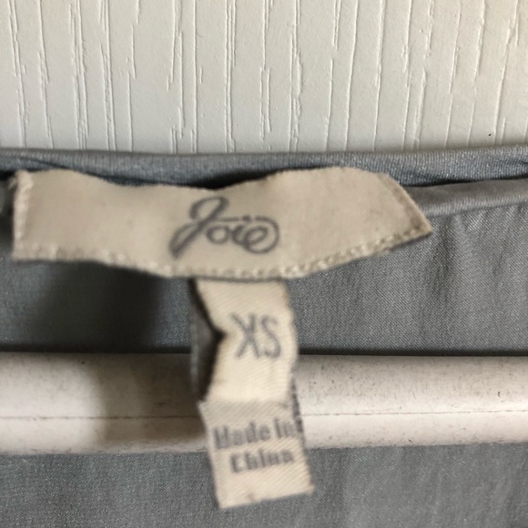 Joie gray 100% silk top. XS. - Picture 3 of 5
